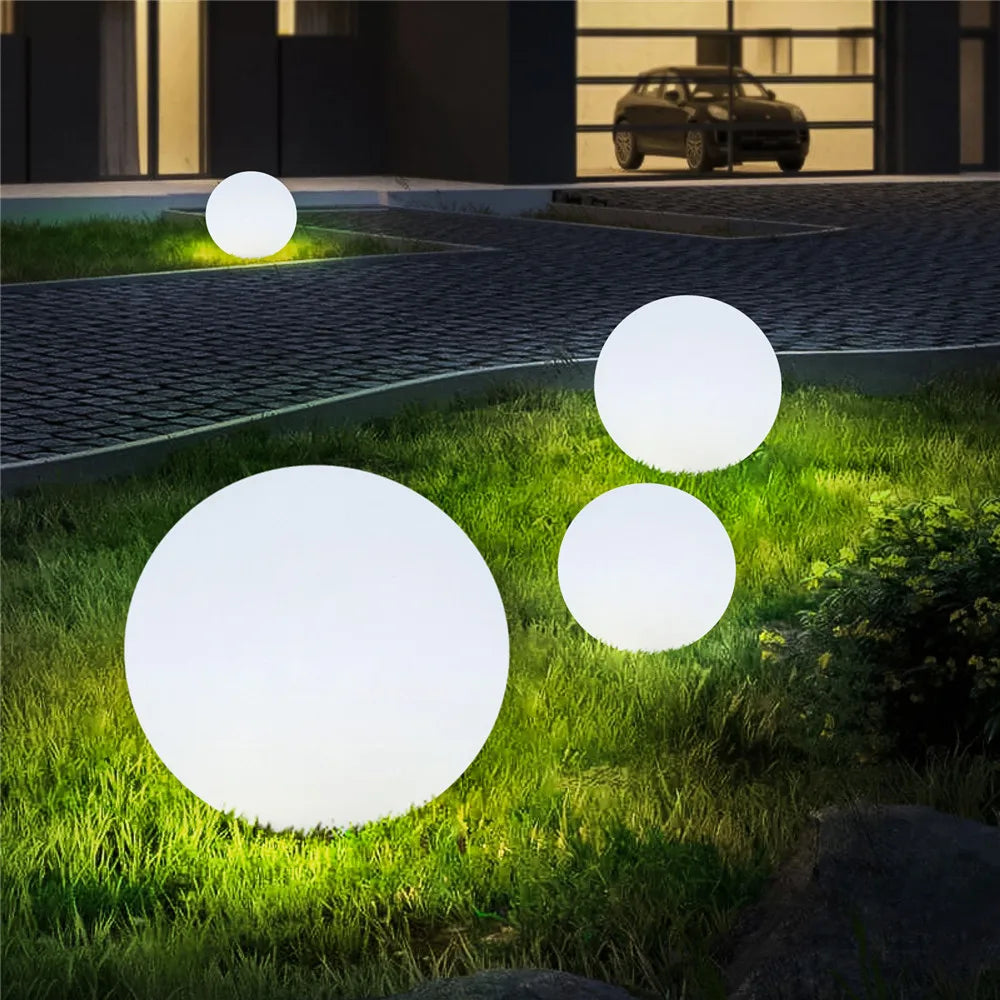 Sphere Garden Light
